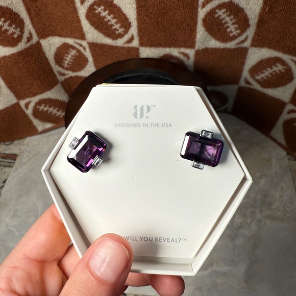 Bomb Party OG Earrings - A Starlet's Memories - purple studs - Picture 4 of 4